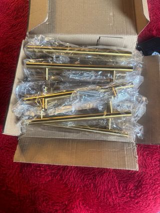 10 Tiradores Armario Piuluvor -Dorado