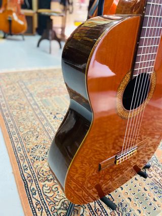 guitarra Alhambra Iberia Clásica 1982