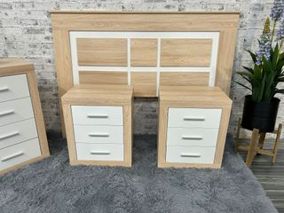 Dormitorio nuevo: Cabecero + 2 mesitas + cómoda