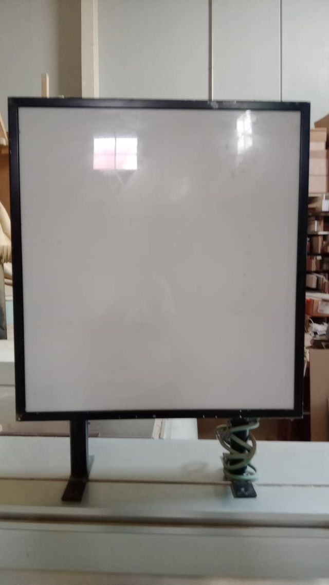 Letrero luminoso cuadrado