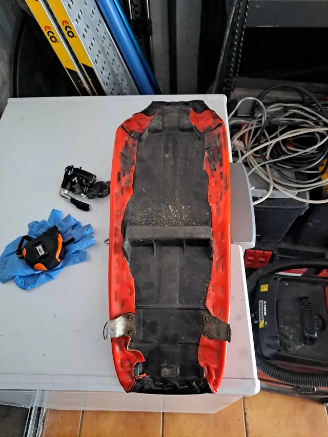 Asiento Honda CR 250R (1999)