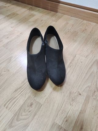 LOTE 3 pares Botines negros tacón 38-39