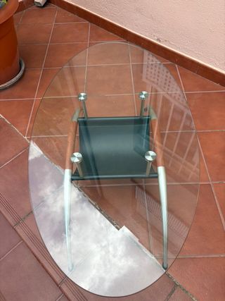 Mesa centro cristal ovalada moderna