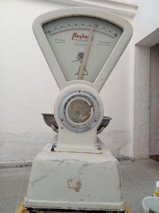 Báscula antigua de colmado