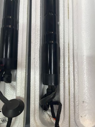 Amortiguadores portón Volvo XC40 (2019)