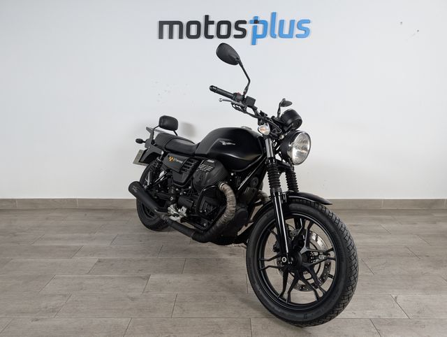 MOTO GUZZI V7 III STONE 2017