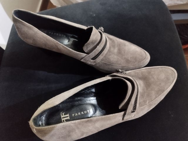 Zapatos Parruta beige de ante