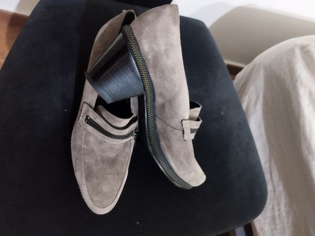 Zapatos Parruta beige de ante