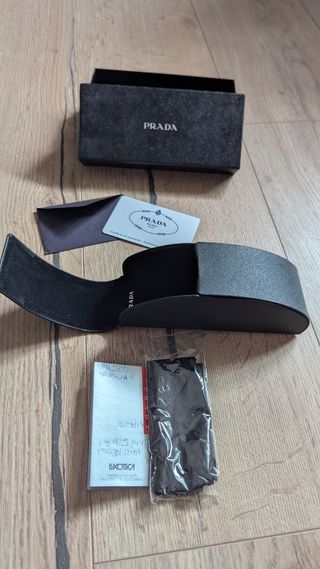 Gafas Prada - Sol - Negras/Doradas