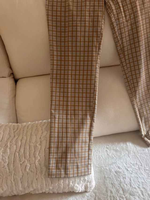 Pantalones cuadros Mng beige
