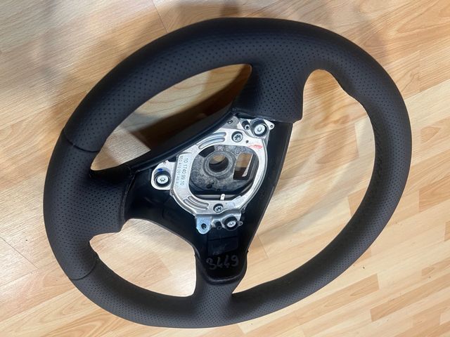 Volante Audi A4 B6 perforado