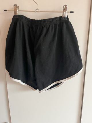 Shorts negros