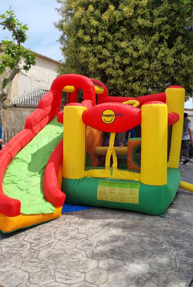 Castillo hinchable Happy Hop
