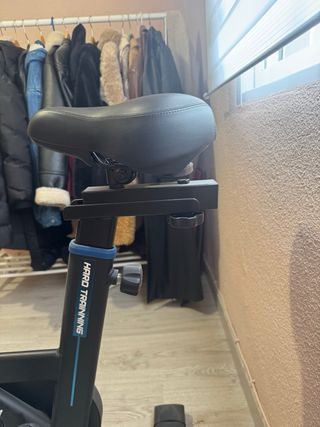 Bicicleta estática BH Fitness