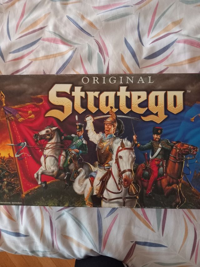 Estrategia Original: Juego de Mesa