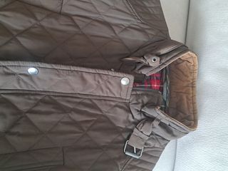Chaquetón acolchado marrón