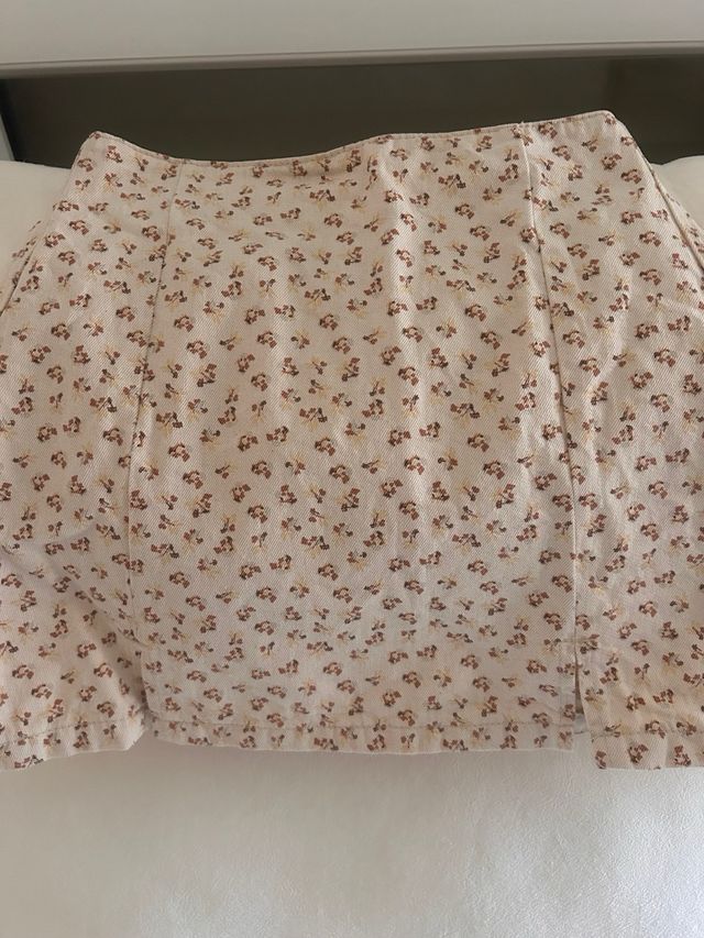 Mini Falda Stradivarius - Beige/Marrón