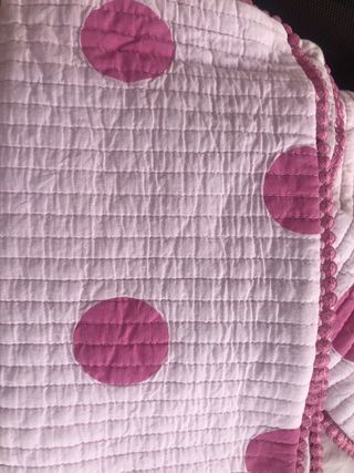 Edredón decorativo Zara Home - Rosa