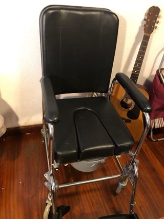 Silla evacuadora con ruedas
