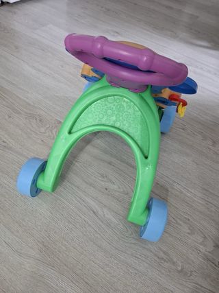 Andador Perrito Fisher-Price Ríe y Aprende
