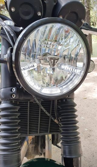 Triumph Legend 900 TT Café racer