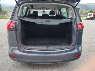 Opel Zafira Tourer 2015