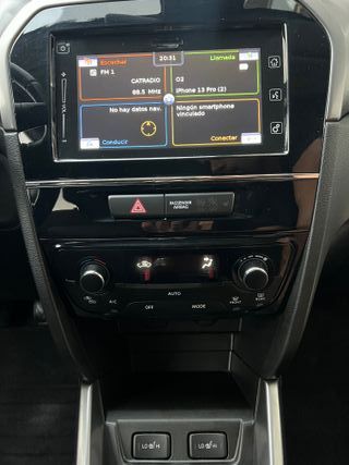 236€/Mes Suzuki Vitara 4x4 65000KM 1.0T 111cv 2019