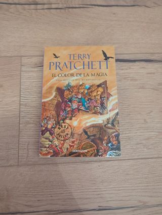 El Color de la Magia (Mundodisco 1) (Discworld)...