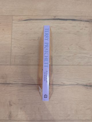 El Color de la Magia (Mundodisco 1) (Discworld)...