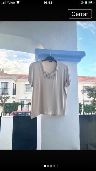 Camiseta Escote con alforzas