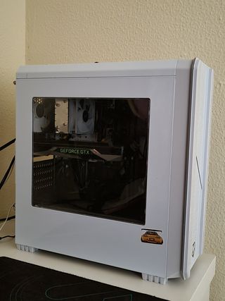 PC Gaming + Monitor 180Hz