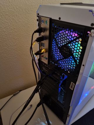 PC Gaming + Monitor 180Hz