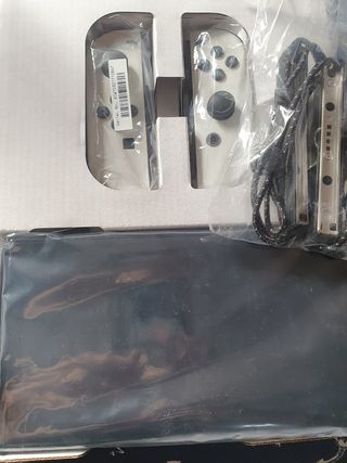 Nintendo Switch OLED - Blanca