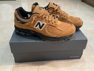 New Balance 2002R Marrón - 40.5

PRECIO NEGOCIABLE