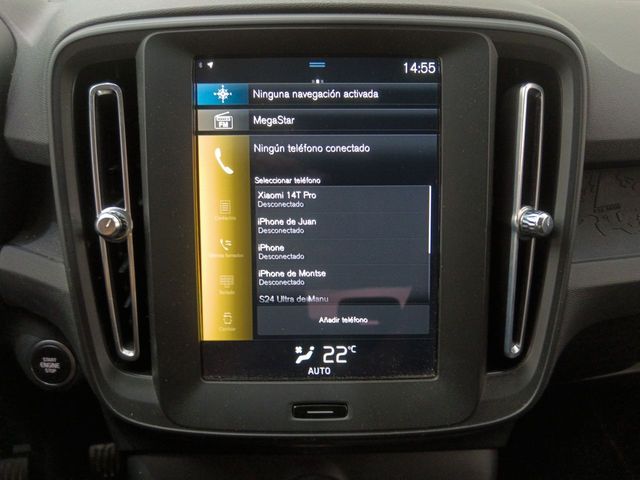 Volvo XC40 Momentum Core 2WD