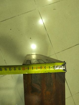 Ventana madera (SIN CRISTA) está nueva a estrenar.