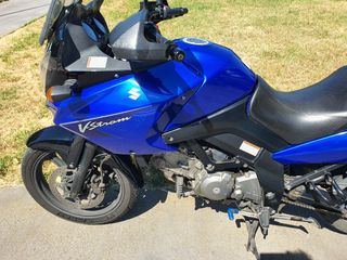 Suzuki V Strom DL650 Azul