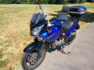 Suzuki V Strom DL650 Azul