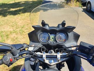 Suzuki V Strom DL650 Azul