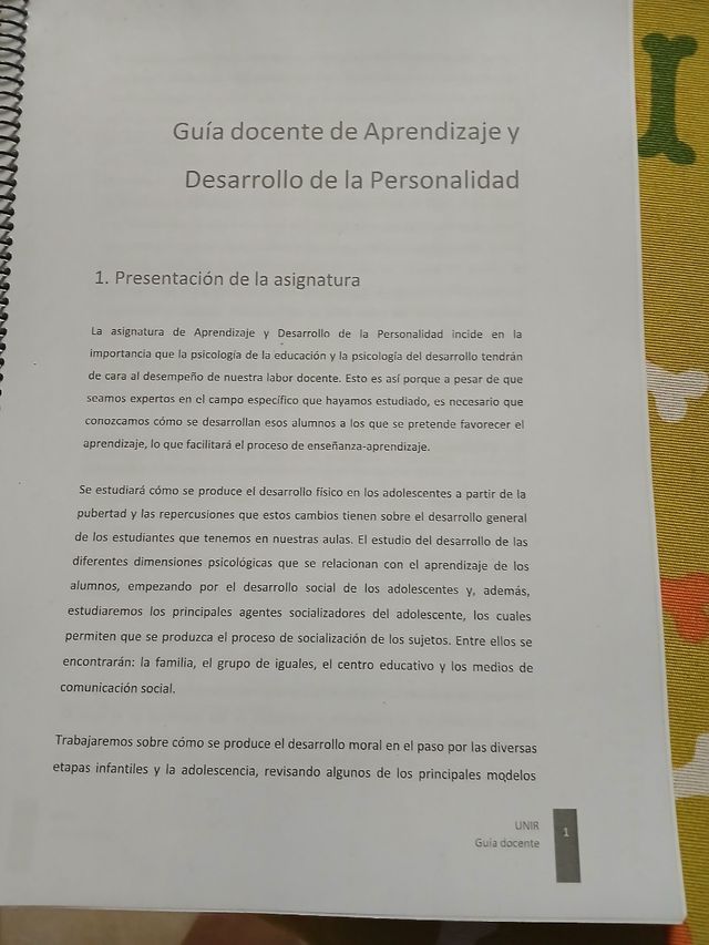 Guías encuadernadas del certificado Oficial