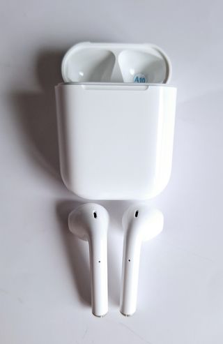 Auriculares inalámbricos i12 TWS