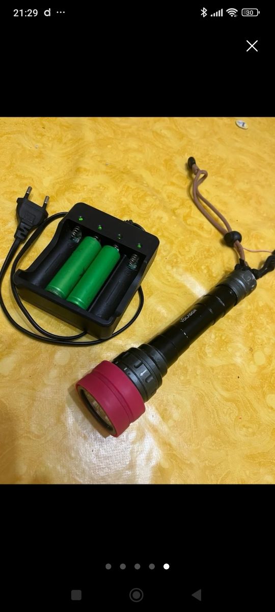 Linterna LED buceo pesca