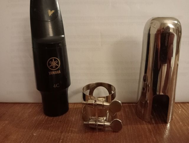 Bocchino Yamaha 4C, copribocchino e legatura usato