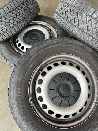 4 Neumáticos Invierno VW T5