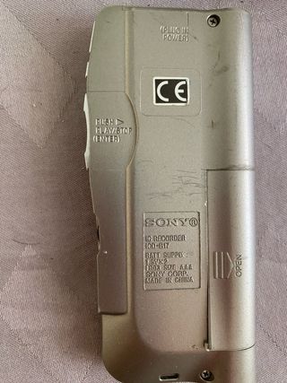 Grabadora Sony ICD-BX70 - Gris Plata