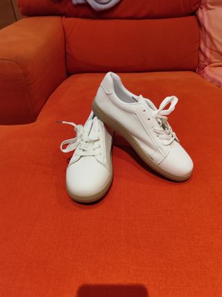 Zapatillas blancas casual unisex