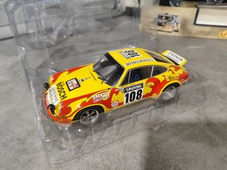 Porsche 911 Carrera 1/18