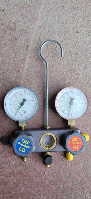 Manómetros aire acondicionado usados