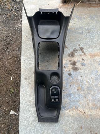 Consola central Peugeot 206