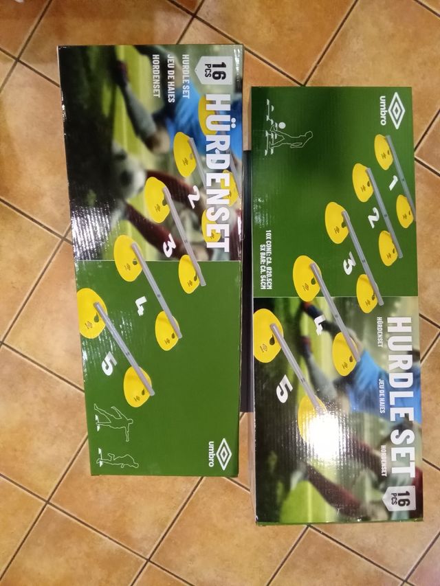 2 Set ostacoli Umbro - 16 pezzi